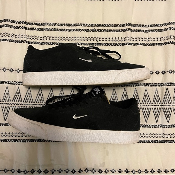 NIKE SB BRUIN LOW - Picture 1 of 4